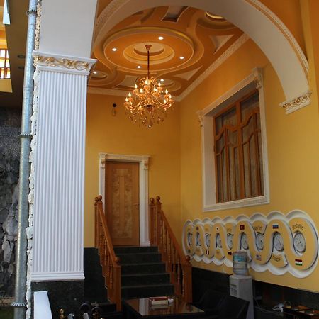 Atlas B&B Hotel Ντουσαμπέ Εξωτερικό φωτογραφία