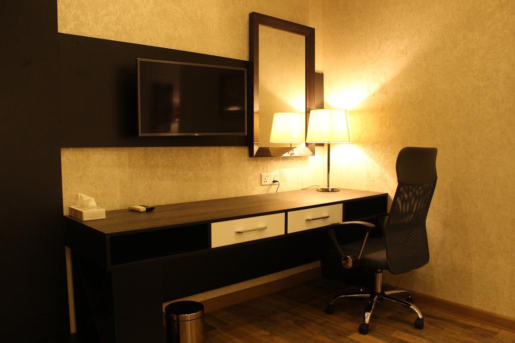 Atlas B&B Hotel Ντουσαμπέ Εξωτερικό φωτογραφία