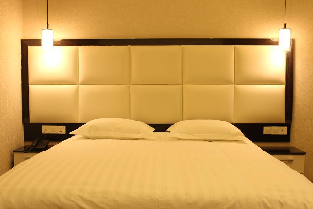 Atlas B&B Hotel Ντουσαμπέ Εξωτερικό φωτογραφία