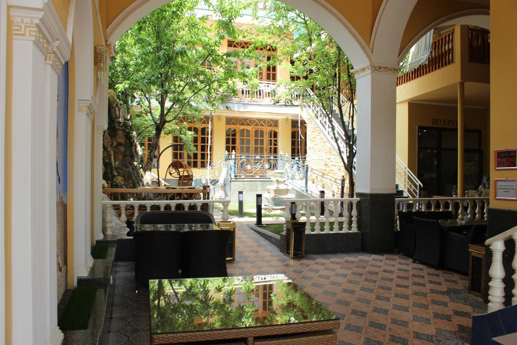 Atlas B&B Hotel Ντουσαμπέ Εξωτερικό φωτογραφία