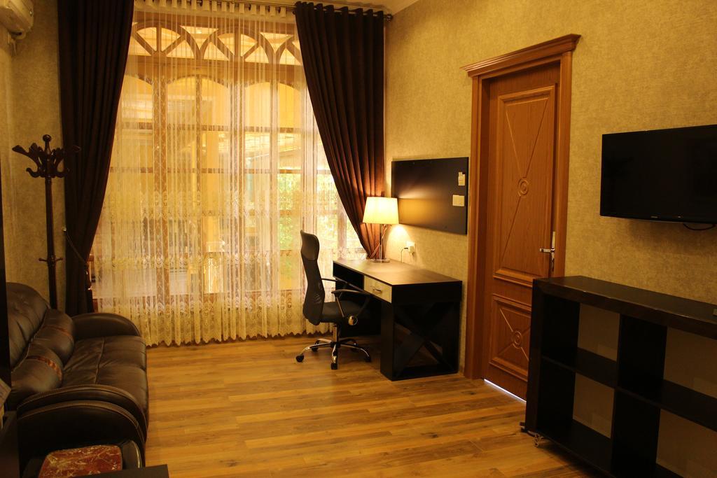 Atlas B&B Hotel Ντουσαμπέ Εξωτερικό φωτογραφία